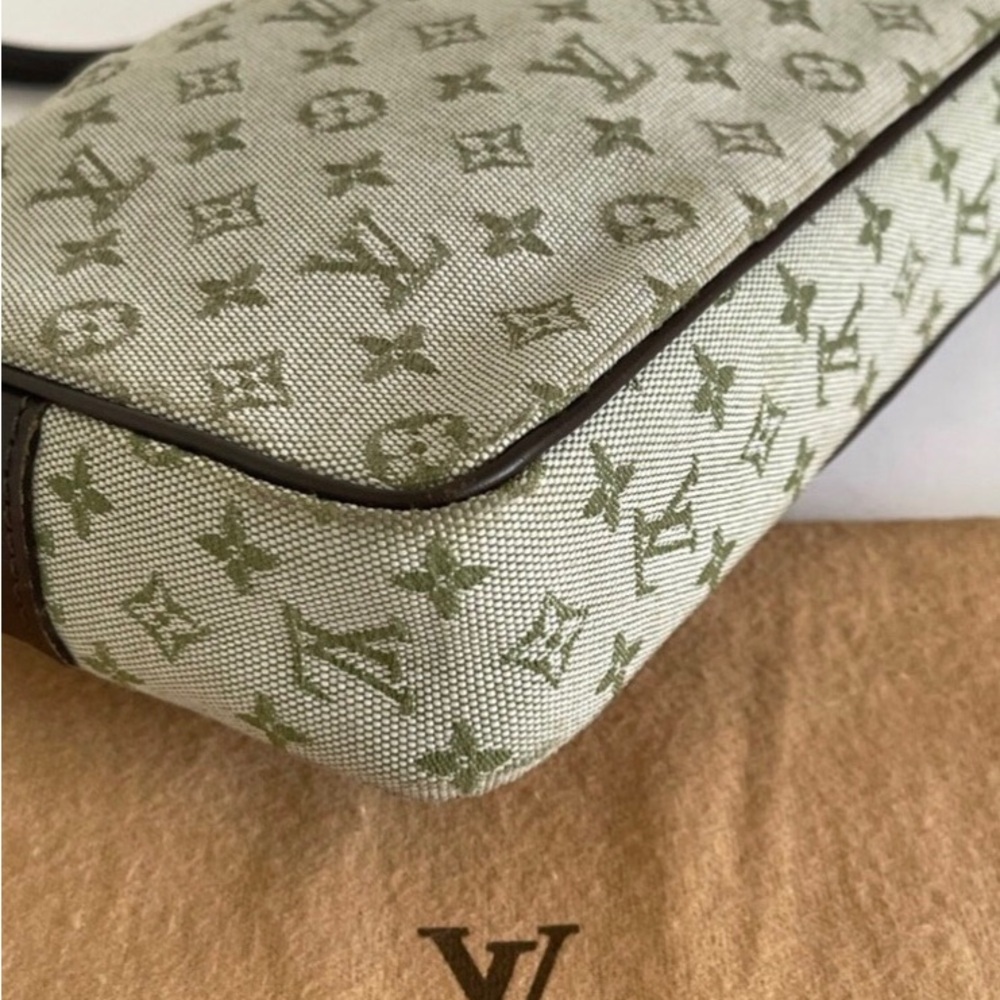 LOUIS VUITTON CONTE DE FEES MINI LIL POCHETTE “FAIRY TALE” - Picture 13 of 16